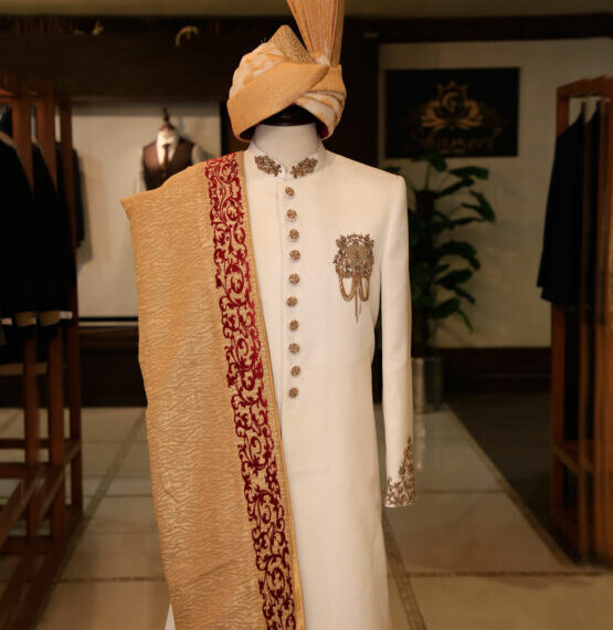 White Sherwani Fashion is the Latest Design for This Year